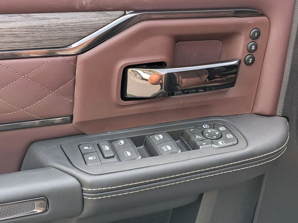 New 2026 Silver-Zynith Exterior Paint RAM Limited image 14