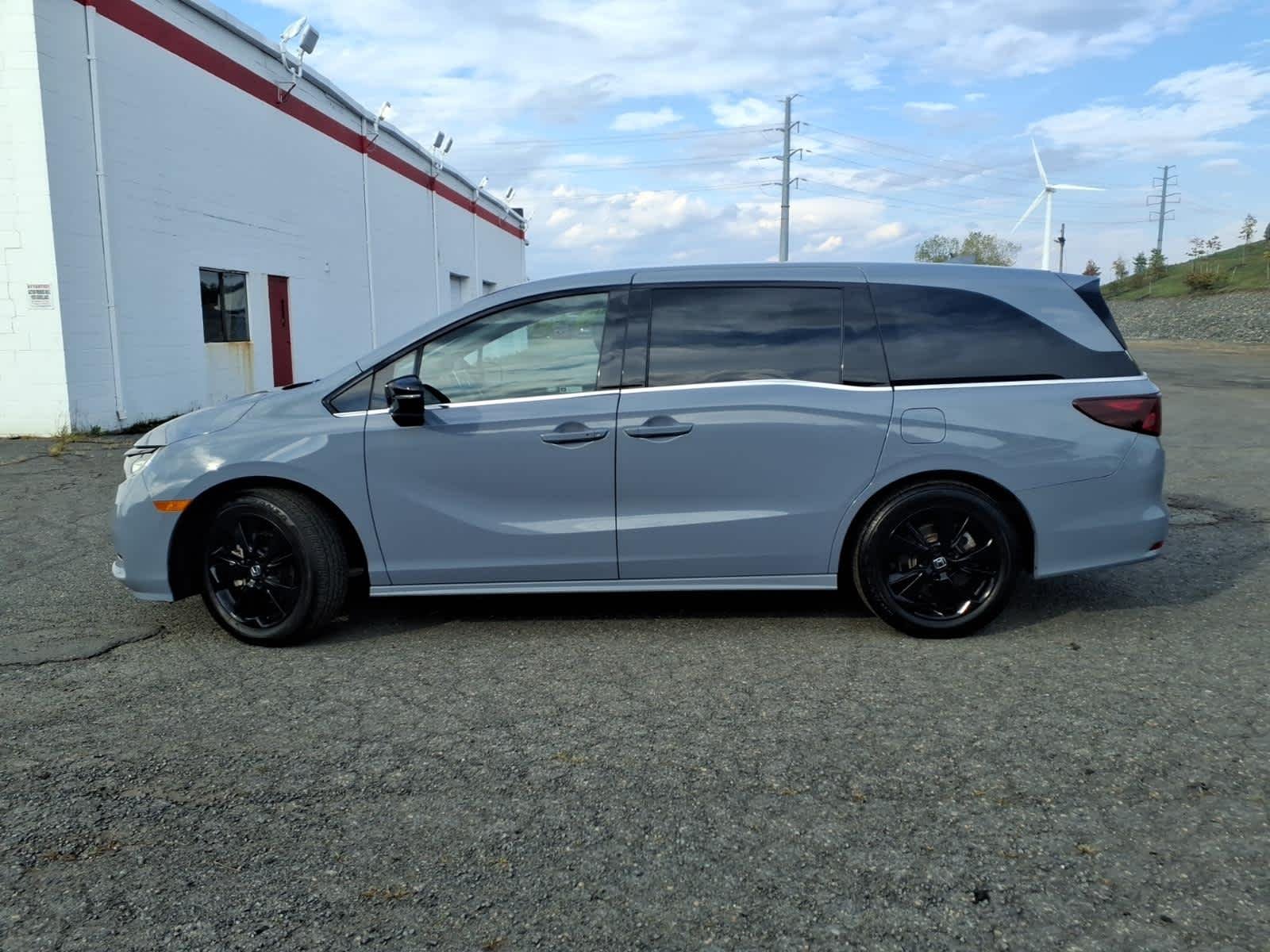 2024 Honda Odyssey SPORT - Photo 8