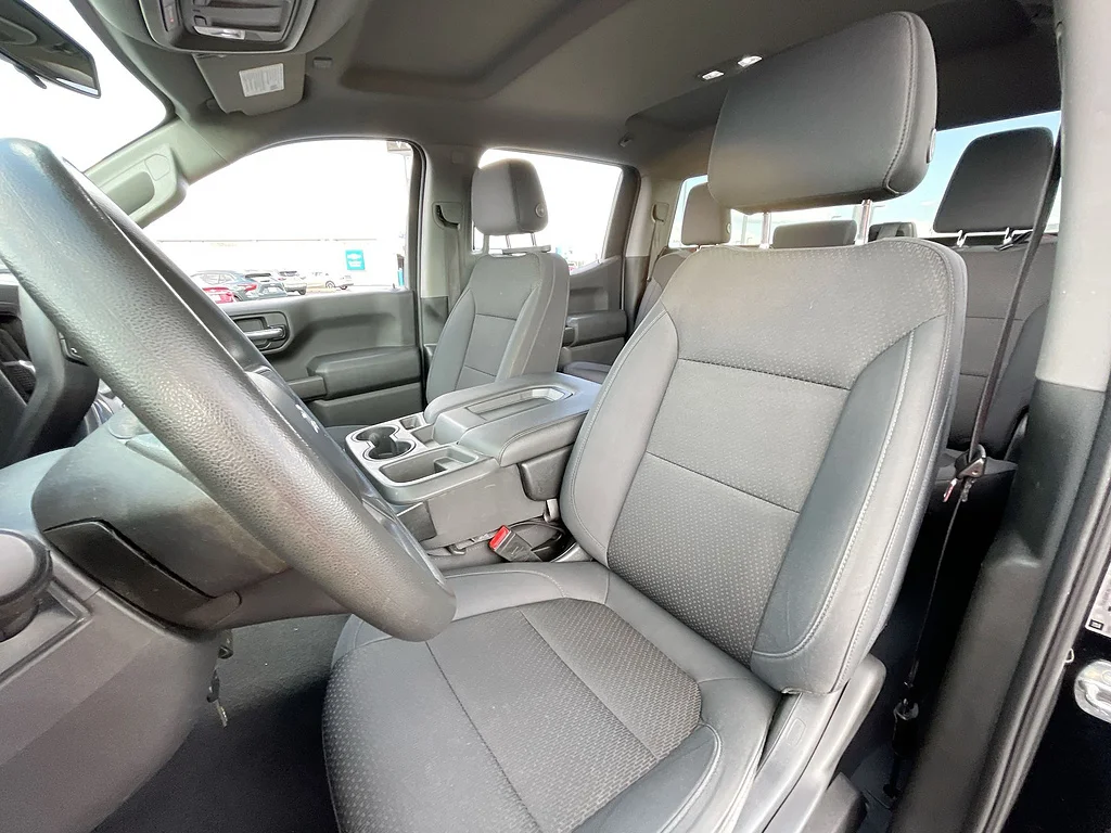 Used 2019 Black Chevrolet Custom Trail Boss image 17