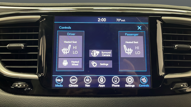 Used 2020 Maximum Steel Metallic Clearcoat Chrysler Touring L image 31
