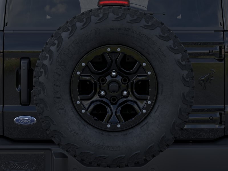 New 2026 Shadow Black Ford Outer Banks® image 24