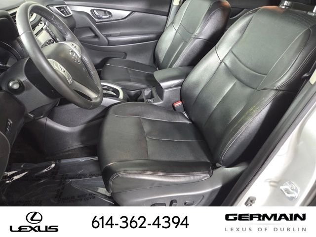 Used 2016 Silver Nissan SL image 18