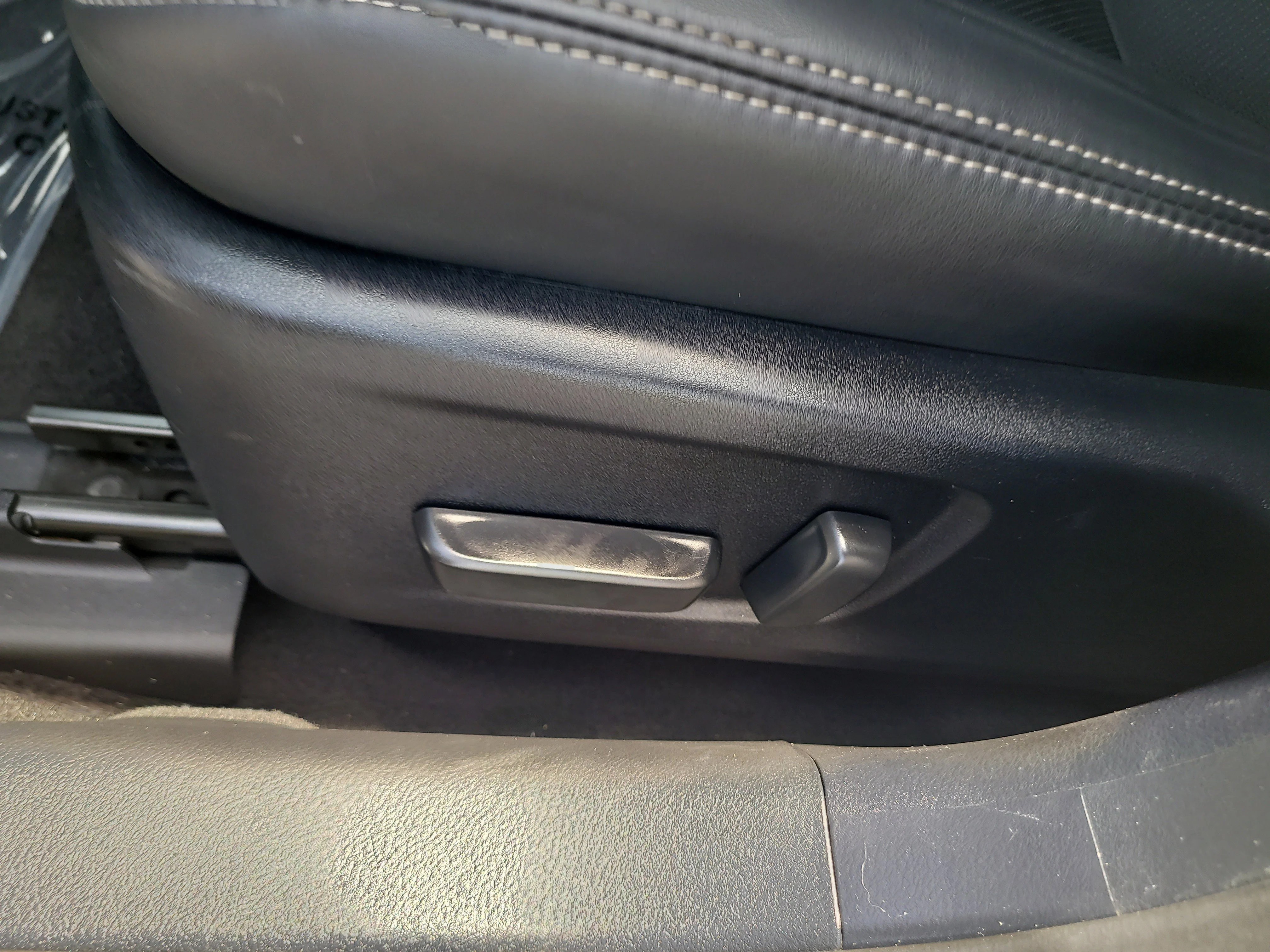 Used 2023 White Pearl Lexus IS 300 image 19