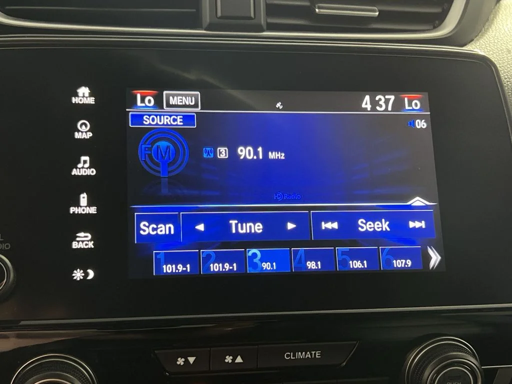 Used 2020  Honda Touring image 12