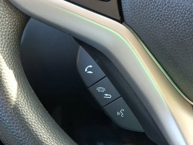 Used 2017 White Honda EX image 22