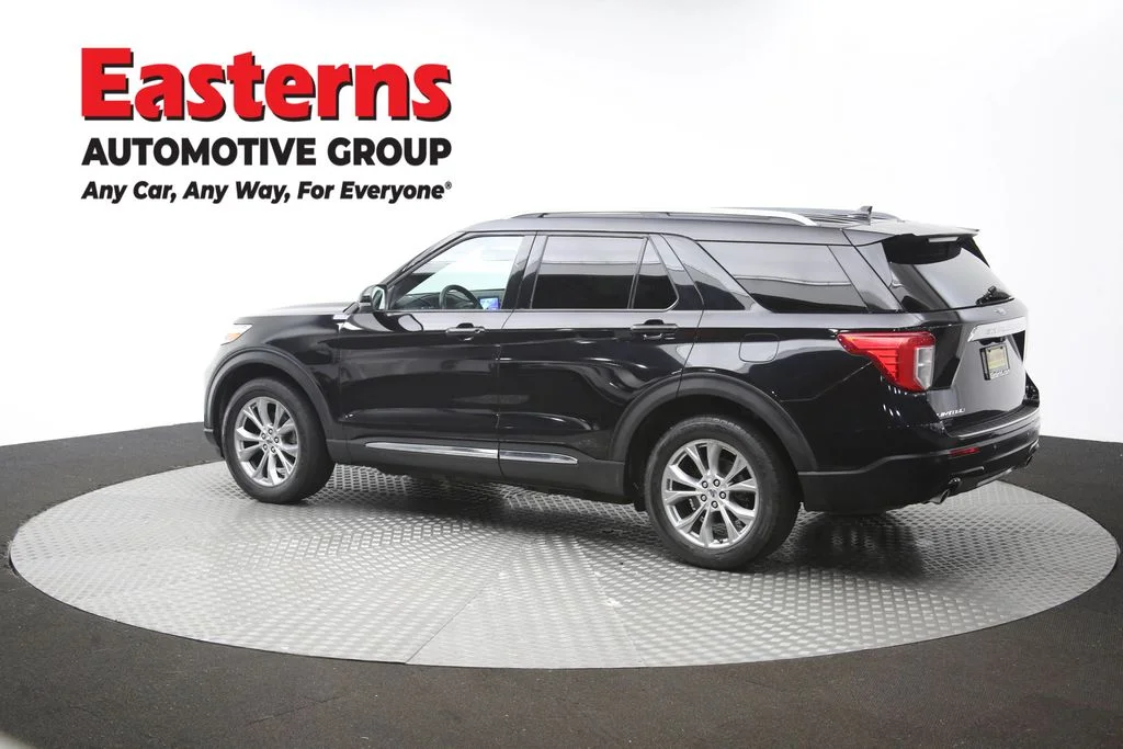 Used 2020 Black Ford Limited image 64