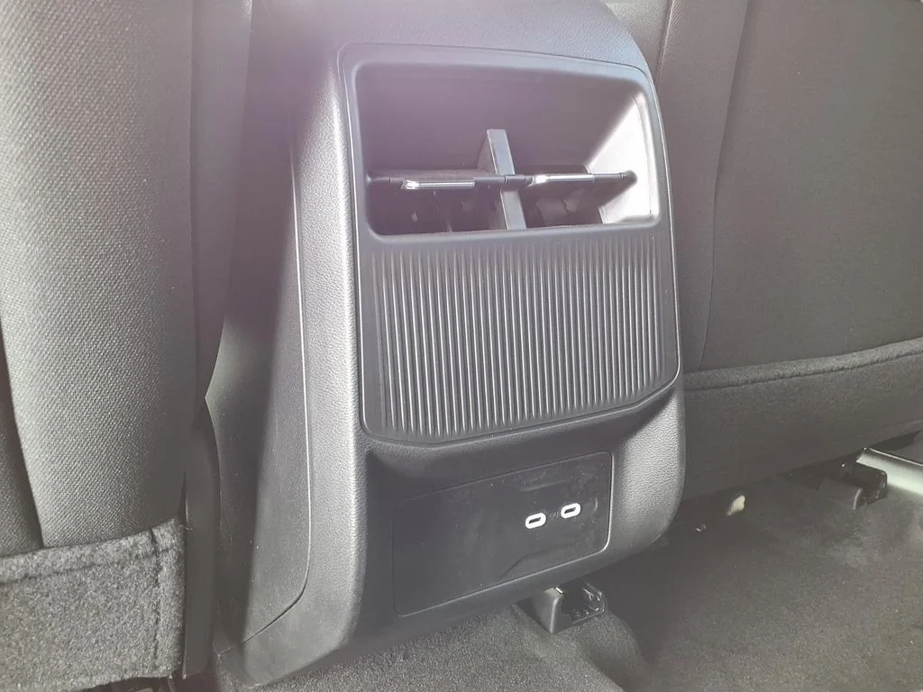 New 2026 Bright White Clearcoat Jeep Laredo image 24