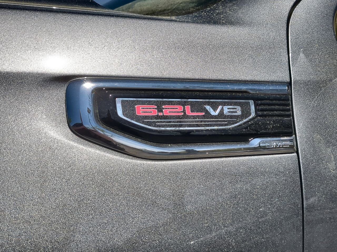 Used 2026 Sterling Metallic GMC Denali image 33