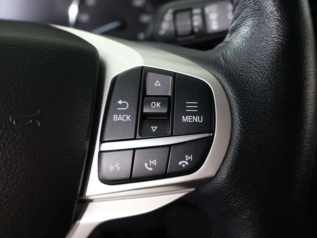 Used 2022 Black Ford Limited image 51
