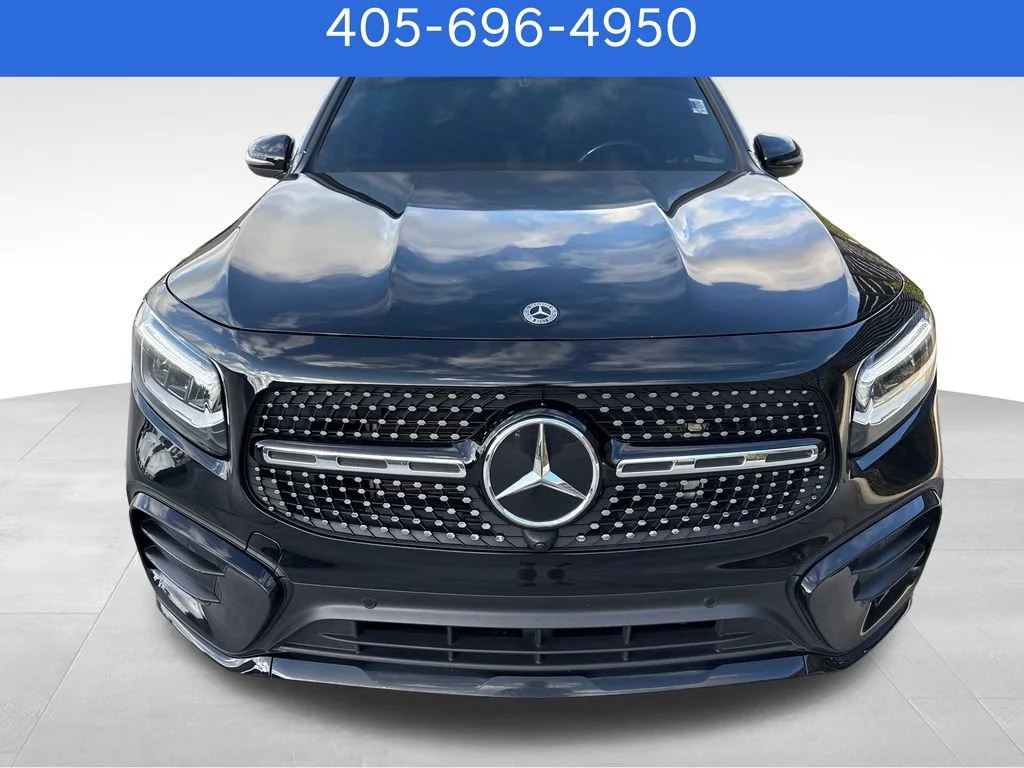 Pre-Owned 2024 Mercedes-Benz GLB 250