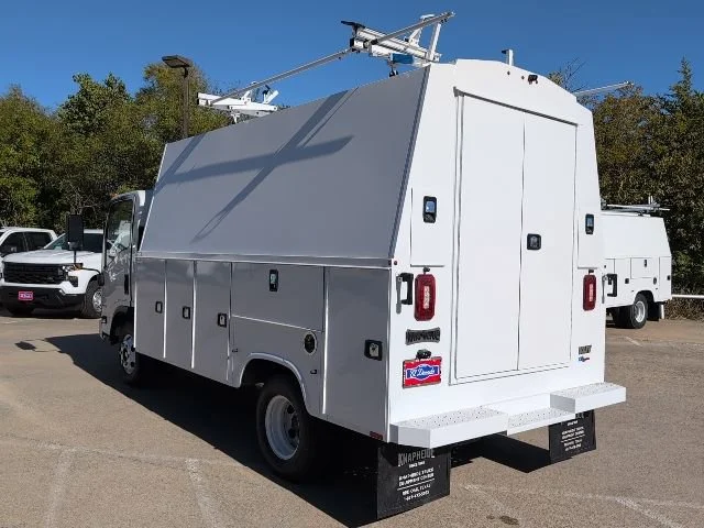 New 2025 Arc White Chevrolet 1WT image 2