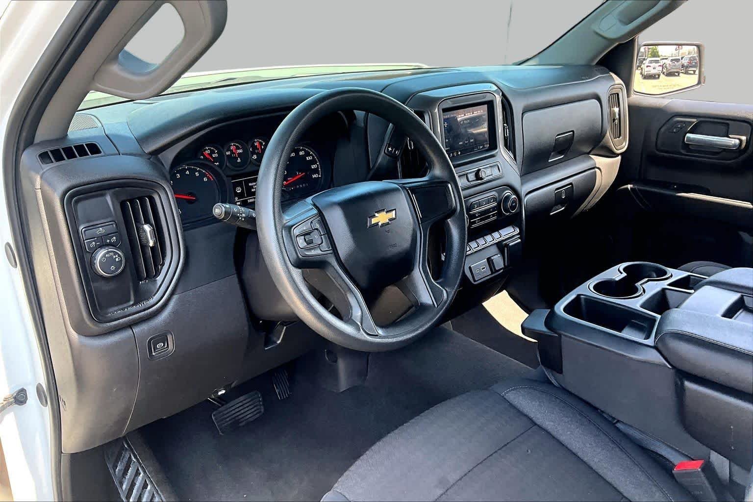 Used 2024 Summit White Chevrolet Custom image 18