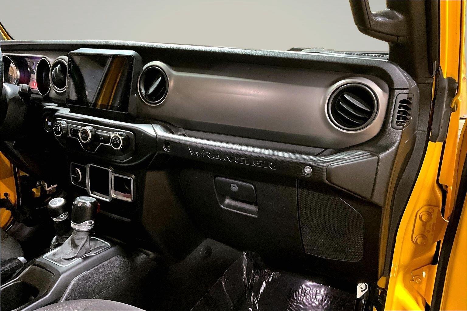 Used 2021 Hellayella Clearcoat Jeep Unlimited Willys Sport image 17