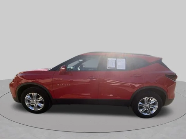 Used 2019 Red Chevrolet Base image 9