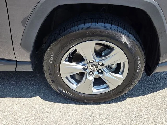 Used 2025 Magnetic Gray Metallic Toyota XLE image 18