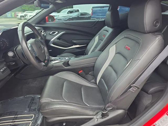 Used 2019 Red Chevrolet SS image 16