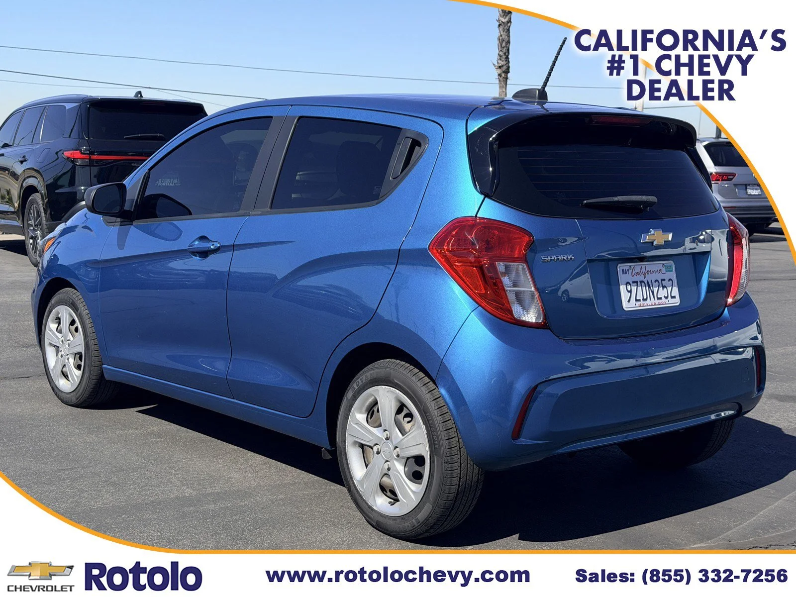 Used 2020 Caribbean Blue Chevrolet LS image 4