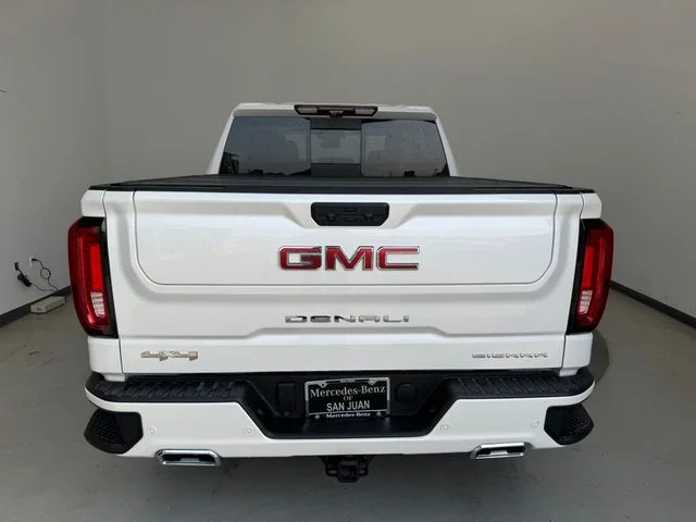 Used 2025 White Frost Tricoat GMC Denali image 12