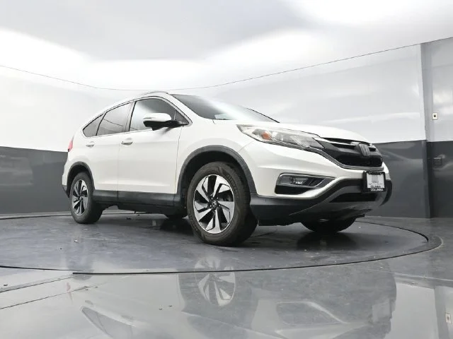 Used 2016  Honda Touring image 19