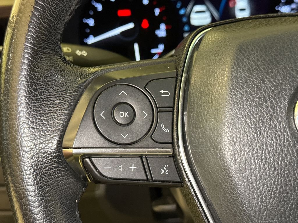 Used 2020 Celestial Silver Metallic Toyota XLE image 34
