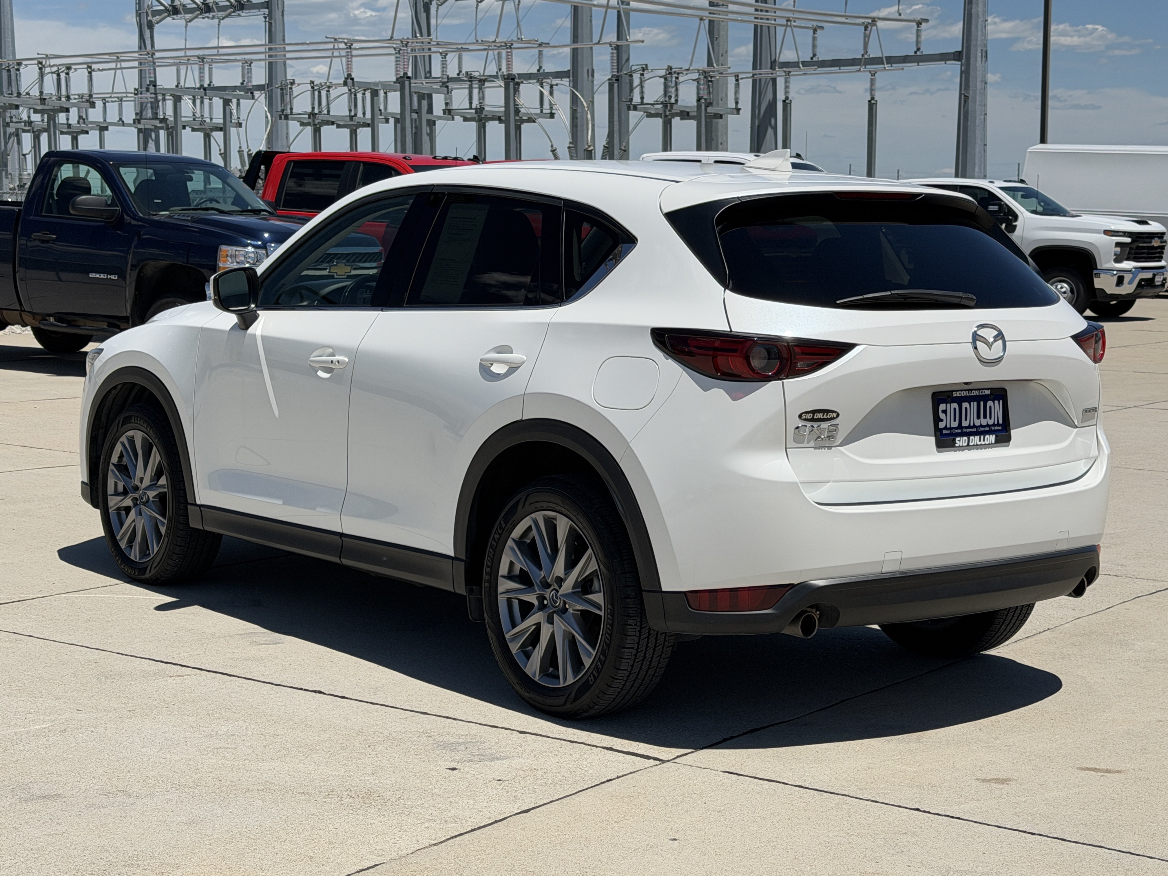 Used 2021 Snowflake White Pearl Mica Mazda Grand Touring image 7