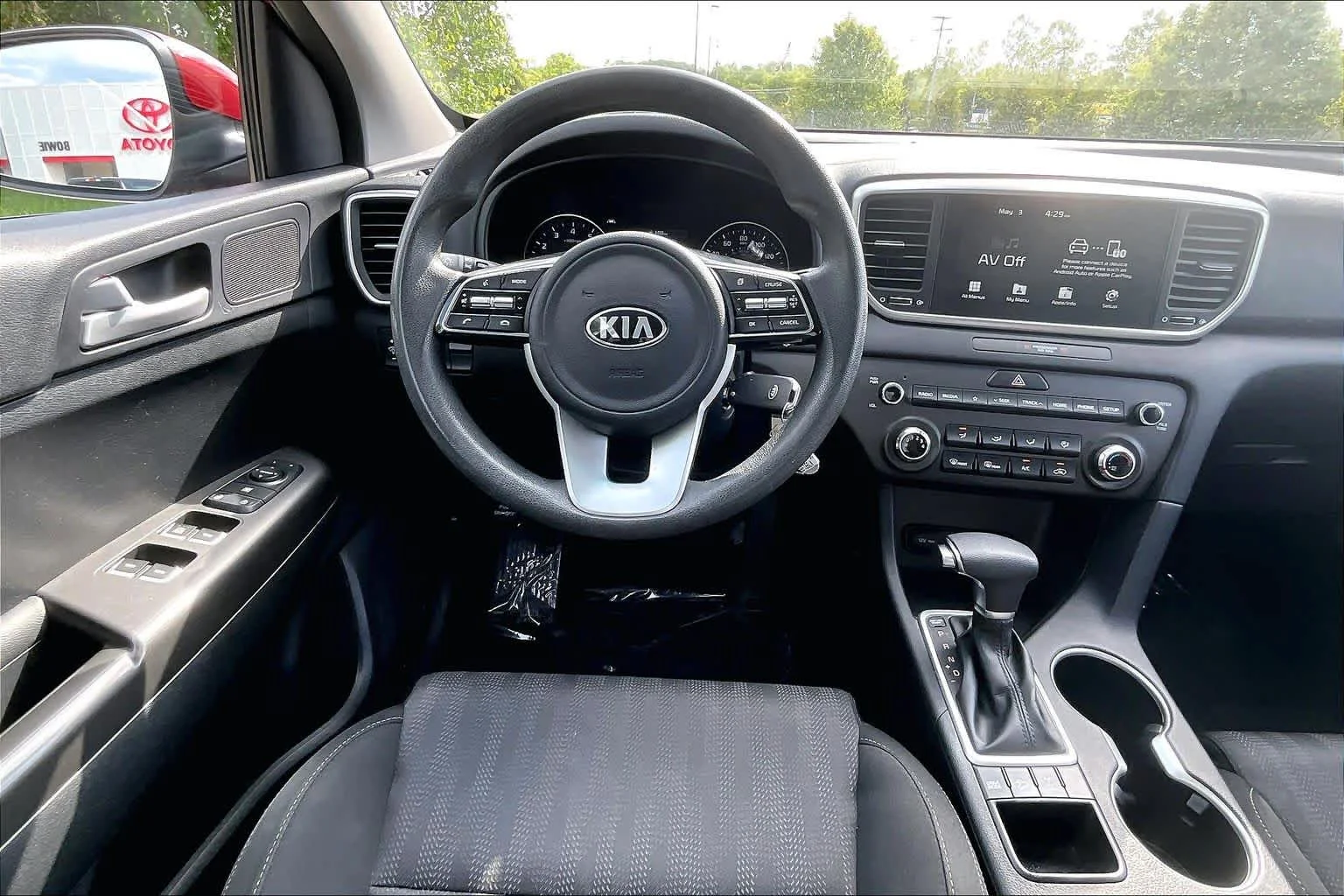 Used 2022 Hyper Red Kia LX image 6
