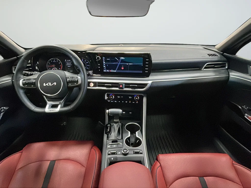 Used 2024 Black Kia GT-Line image 10
