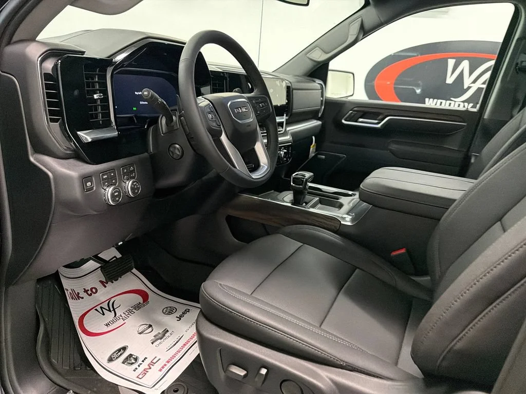 New 2026 Onyx Black GMC SLT image 11