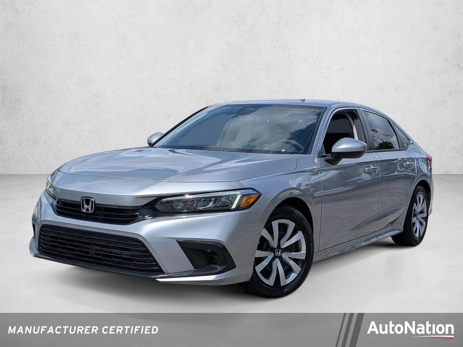 Used 2024 Lunar Silver Metallic Honda LX image 1
