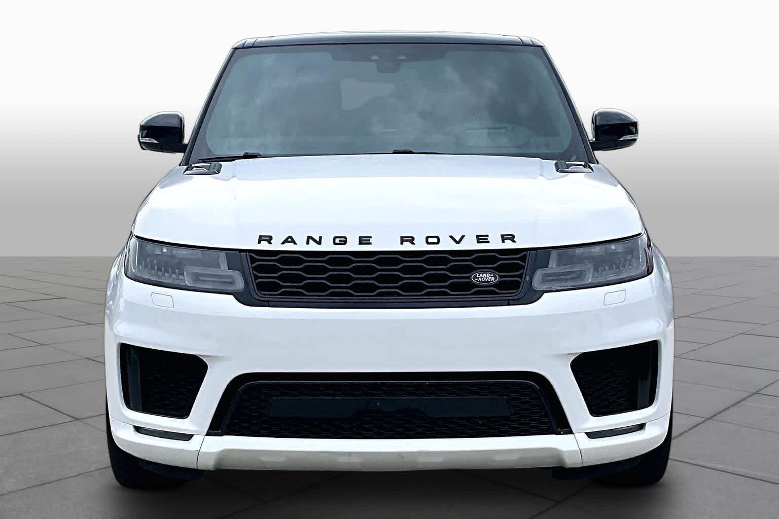 Used 2021 Fuji White Land Rover HSE Dynamic image 4