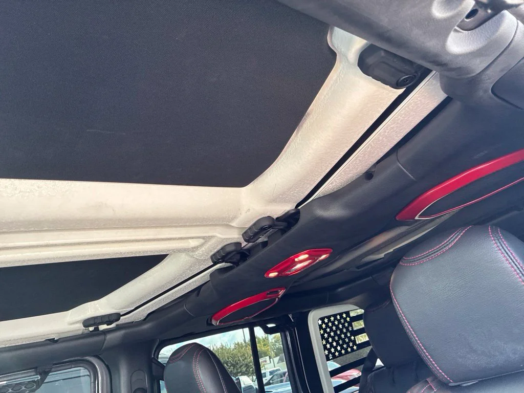 Used 2023 Gray Jeep Rubicon image 17