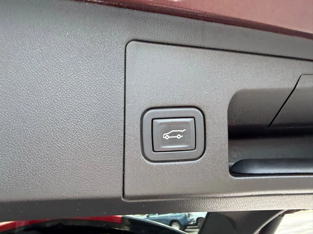 Used 2023 Rosewood Metallic Cadillac Premium Luxury image 13