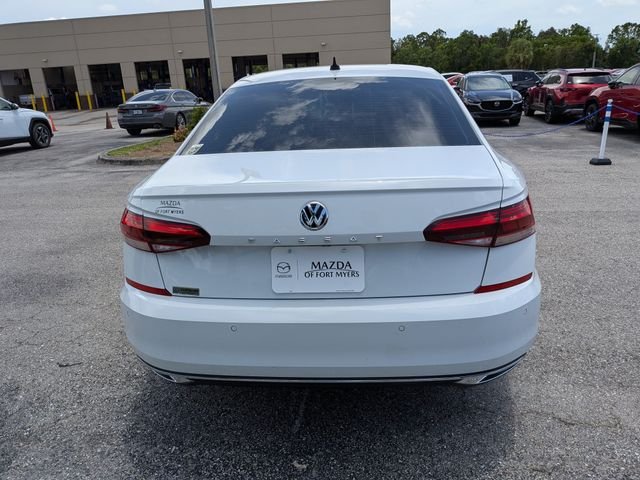 Used 2020 White Volkswagen 2.0T SEL image 5