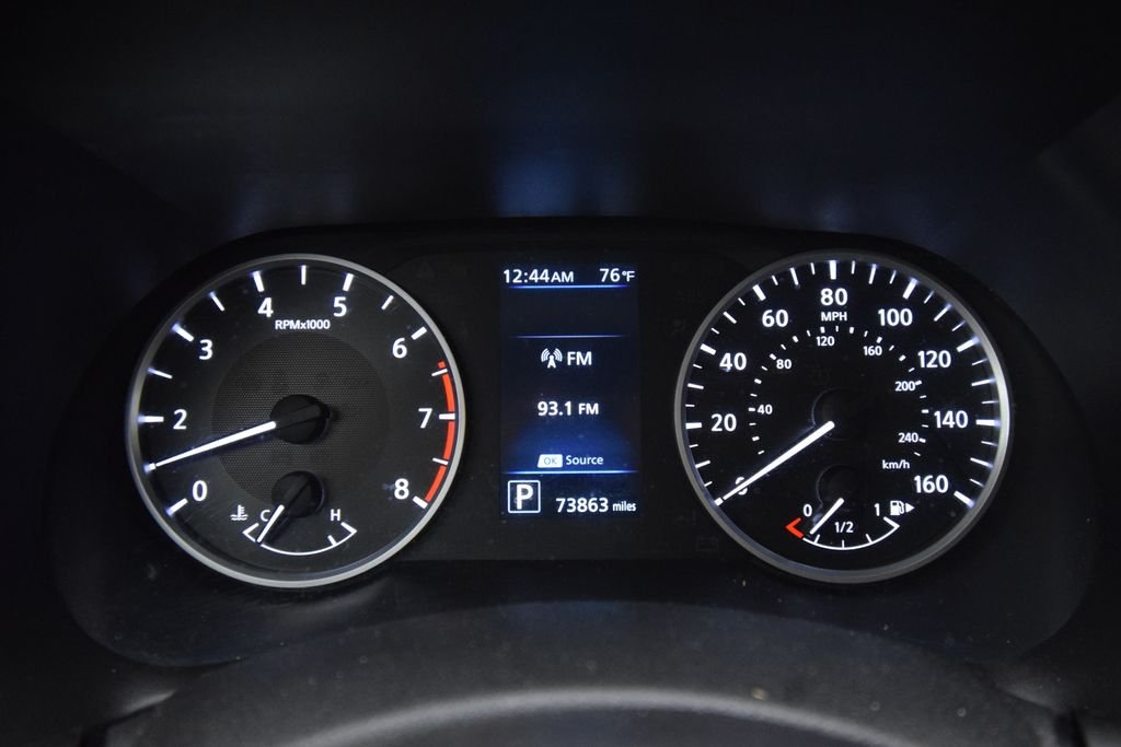 Used 2022 Gun Metallic Nissan S image 15