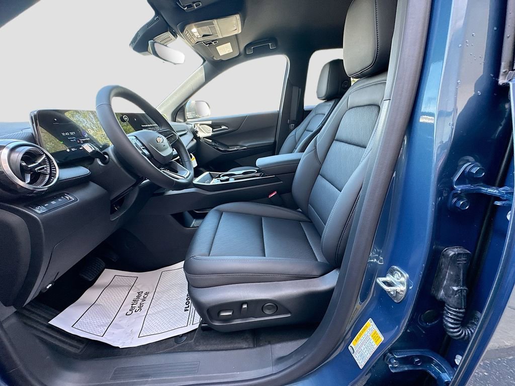2026 Chevrolet Equinox LT - Photo 24
