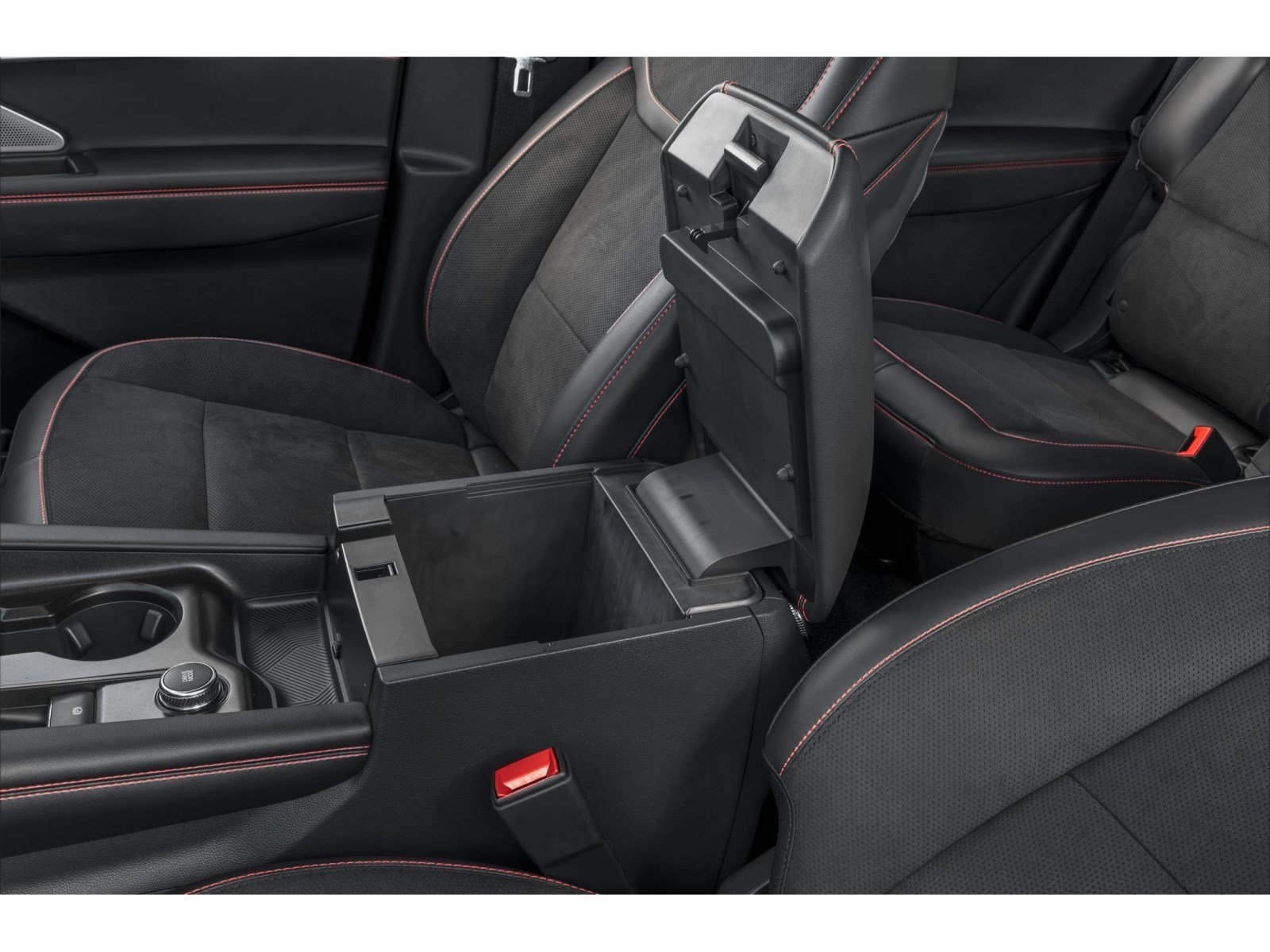 Used 2026 Agate Black Metal Ford ST image 9
