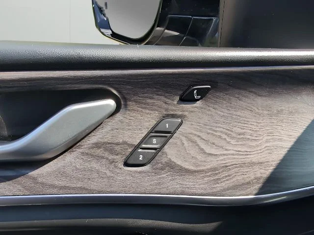 2022 Jeep Grand Cherokee Overland - Photo 20