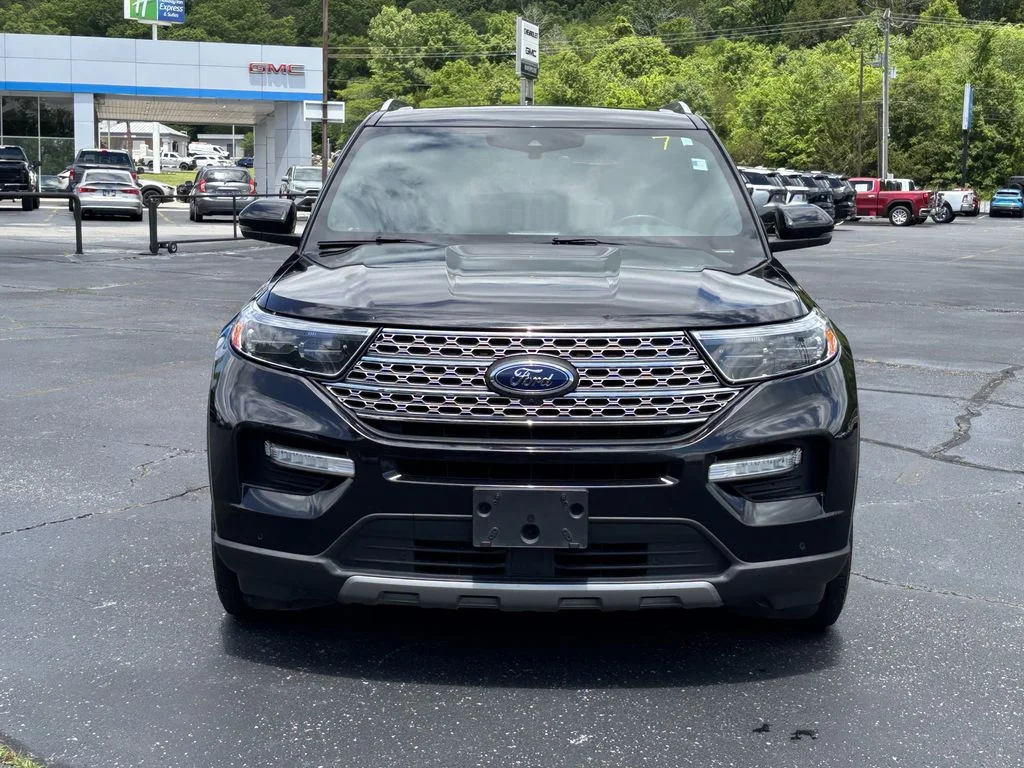 Used 2020 Black Ford Limited image 6