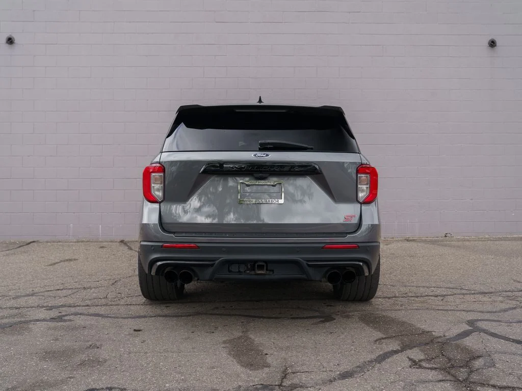 Used 2022 Gray Metallic Ford ST image 6