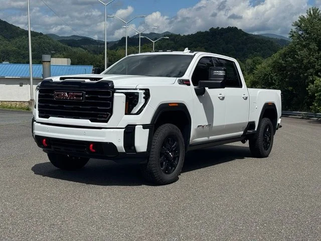 New 2026 White GMC AT4 image 3