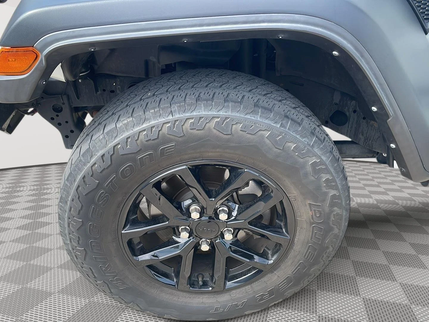 Used 2021 Bright White Clearcoat Jeep Sport S image 22