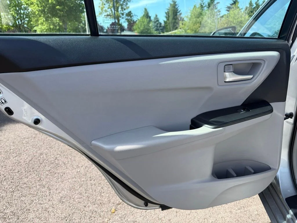 Used 2015 Celestial Silver Metallic Toyota LE image 18