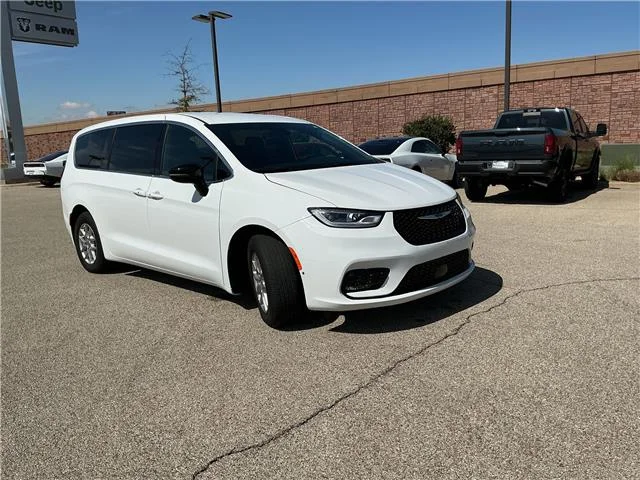 Used 2025 Bright White Clearcoat Chrysler Select Front-Wheel Drive Passenger image 2