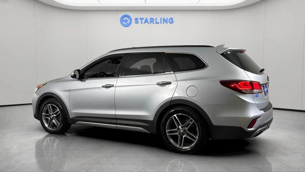 Used 2017  Hyundai Limited Ultimate image 4