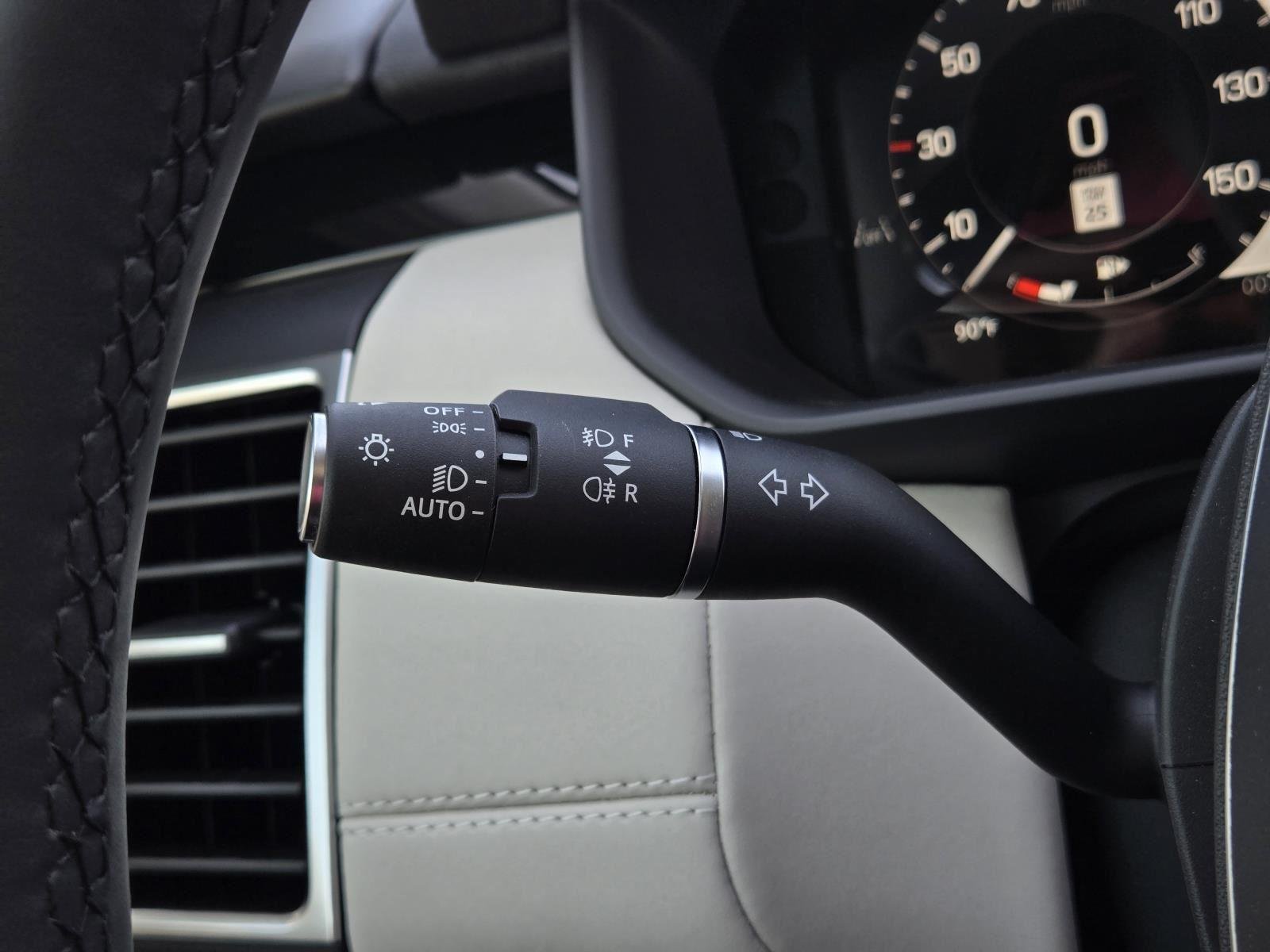 Used 2025 Varesine Blue Metallic Land Rover S image 30