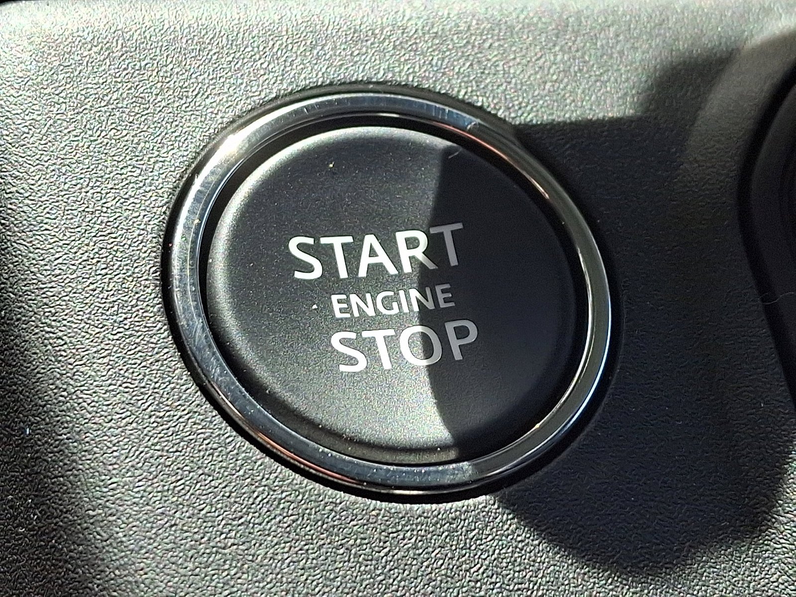 2026 Land Rover Defender V8 - Photo 13