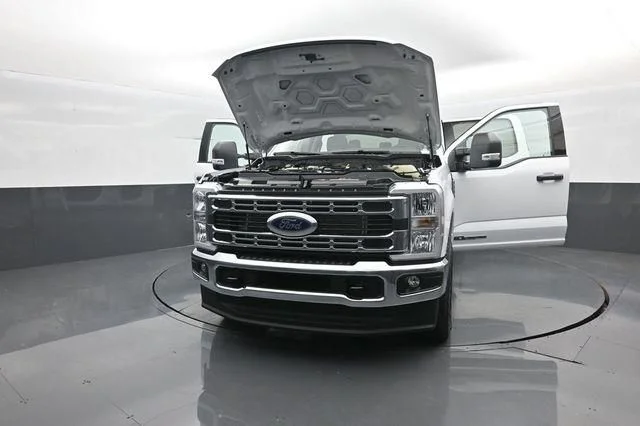 New 2026 White Ford XLT image 24