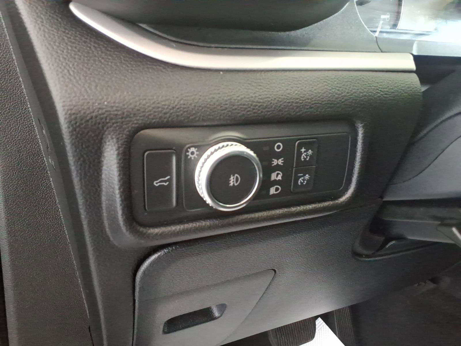 2022 Ford Explorer XLT - Photo 22