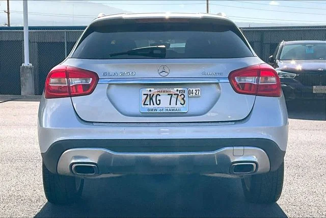 Used 2018 Silver Mercedes-Benz GLA 250 image 4