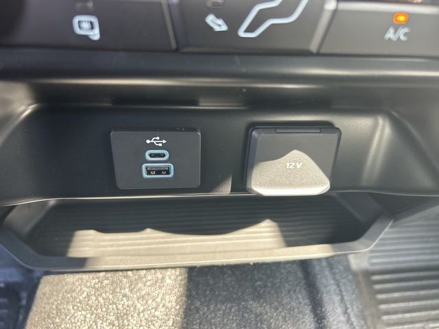 New 2026 Carbonized Gray Metallic Ford F-250® XL image 18